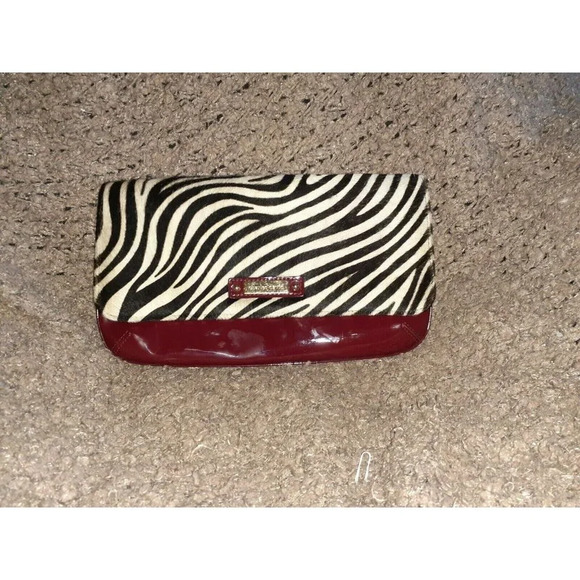 CHARLES DAVID-Burgundy Patent Leather/Zebra Print Pony Fur Clutch-Near Mint - Picture 1 of 7